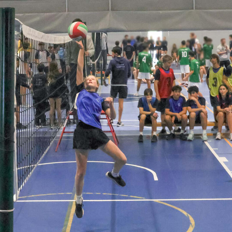 Under-19-Volleyball-competition-4.jpg